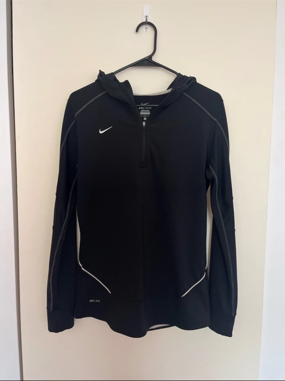 Nike Dri-FIT Women’s Quarter Zip Running Hoodie Black Size Small